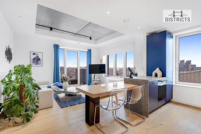 1 Bedroom Apartment For Sale In Goodluck Hope Walk, London, E14