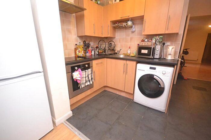 2 Bedroom Apartment To Rent In Oxford Road, Reading, RG30