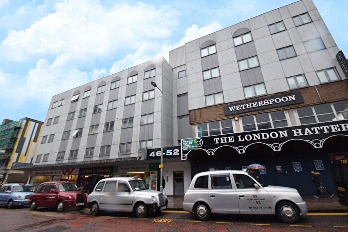 1 Bedroom Apartment To Rent In Park Street, Luton, Bedfordshire, LU1