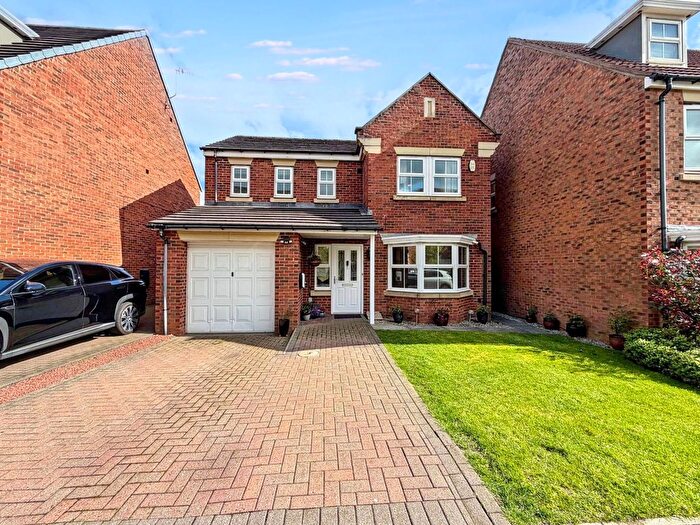 4 Bedroom Detached House For Sale In Meadow Vale, Shiremoor, Newcastle Upon Tyne, NE27