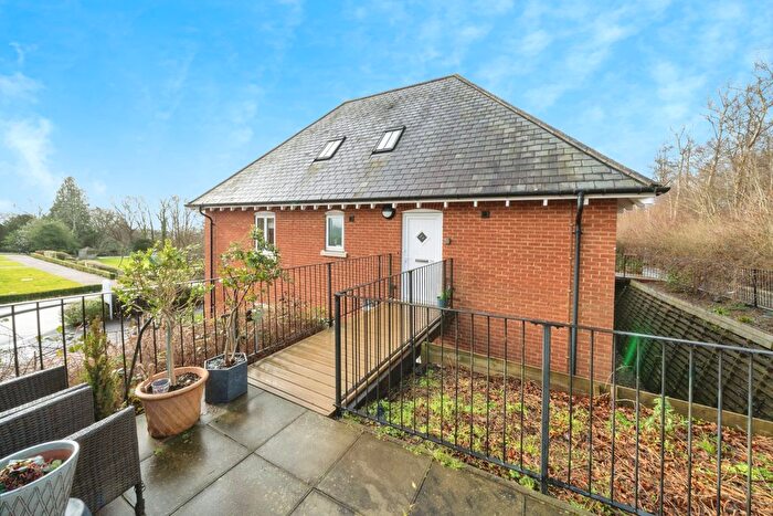 2 Bedroom Flat For Sale In Cross In Hand, Heathfield, East Sussex, TN21