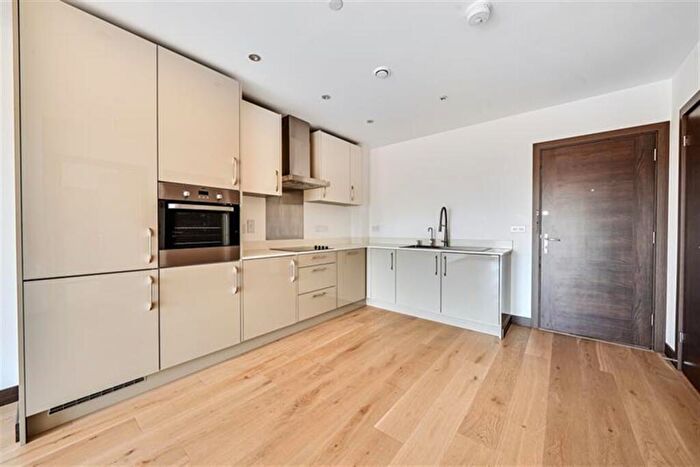 1 Bedroom Flat To Rent In Bedroom Property In Darlington House, Peterborough, PE2