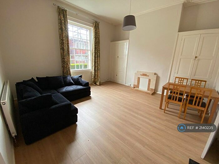 1 Bedroom Flat To Rent In Russell Street, Reading, RG1