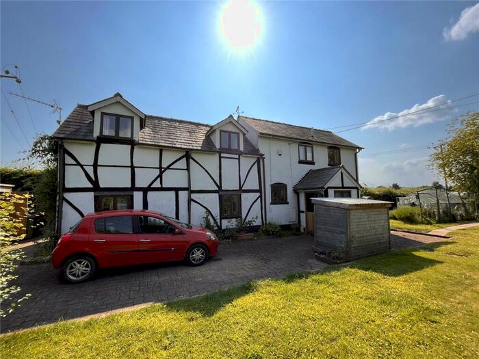 3 Bedroom House For Sale In Holme Marsh, Kington, HR5