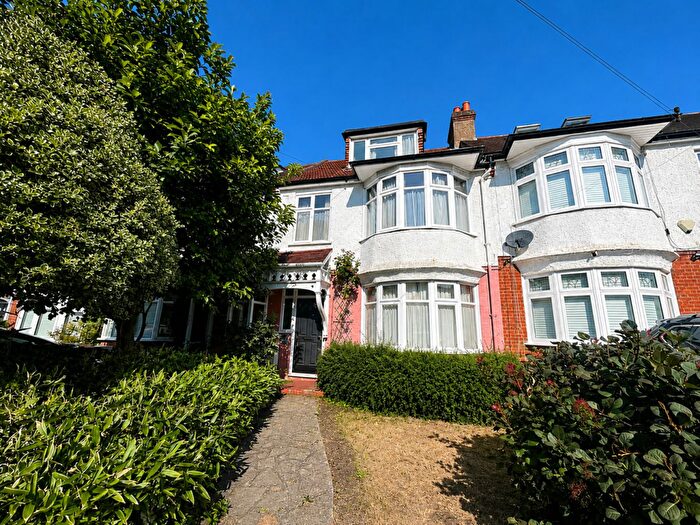 4 Bedroom Terraced House For Sale In The Drive, Beckenham, BR3