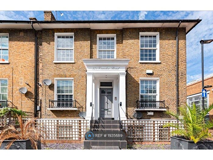 2 Bedroom Flat To Rent In Camden Road, London, N7