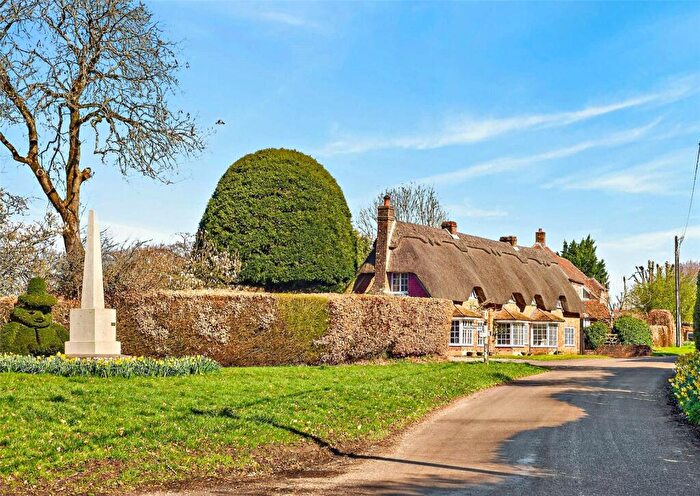 5 Bedroom Detached House For Sale In Ashmansworth, Newbury, Hampshire, RG20