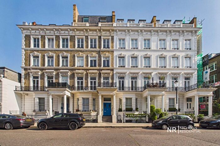 1 Bedroom Flat For Sale In Templeton Place, Earls Court, Greater London., SW5