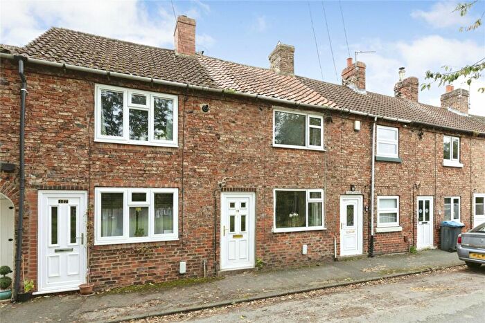 1 Bedroom House For Sale In Water End, Brompton, Northallerton, North Yorkshire, DL6