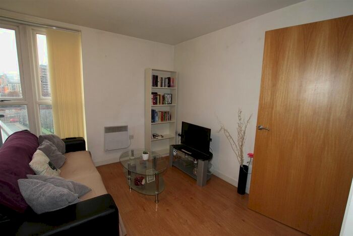 2 Bedroom Flat To Rent In Zenith, Chapel Street, M3