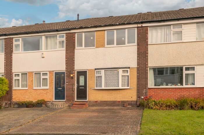 3 Bedroom Terraced House To Rent In Primley Park Drive, Alwoodley, Leeds, LS17