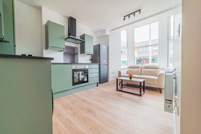 1 Bedroom Flat To Rent In Crwys Road, Cathays, CF24