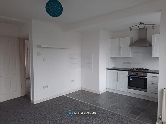 1 Bedroom Flat To Rent In Shooters Hill Road, London, SE3