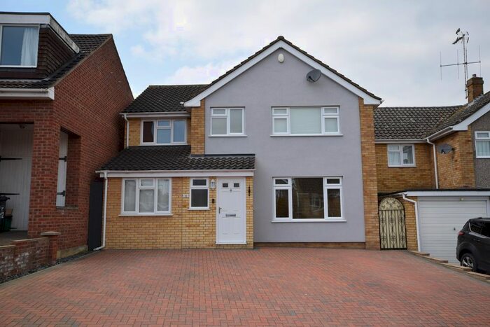 3 Bedroom Detached House To Rent In Ansgar Road, Saffron Walden, Essex, CB11