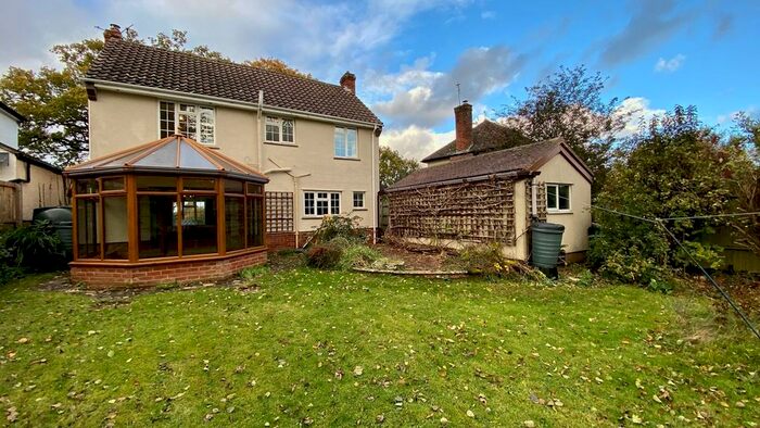 3 Bedroom Detached House To Rent In Pitminster, Taunton, TA3