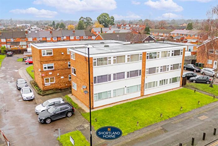 2 Bedroom Flat To Rent In Aldermans Green Road, Aldermans Green, Coventry, CV2