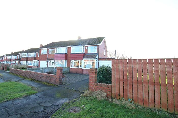 3 Bedroom Semi-Detached House For Sale In Ingleton Drive, Throckley, Newcastle Upon Tyne, NE15