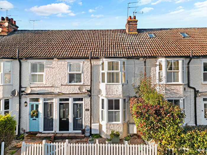 2 Bedroom Maisonette For Sale In Upper Bridge Road, Chelmsford, CM2