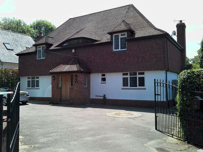 4 Bedroom Detached House To Rent In Castle Hill, Fawkham, Kent, DA3