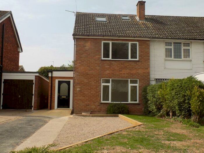 3 Bedroom Semi-Detached House To Rent In Francis Green Lane, Penkridge, ST19