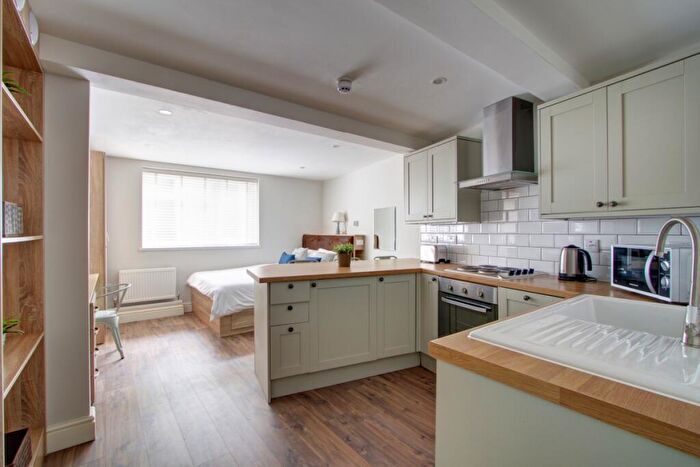 Studio To Rent In Peel Street, Nottingham, NG1
