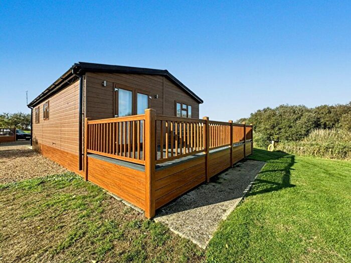 2 Bedroom Lodge For Sale In Bedford Bank, Welney, Wisbech, PE14