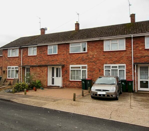 3 Bedroom Terraced House To Rent In Climping Road, Crawley, West Sussex, RH11