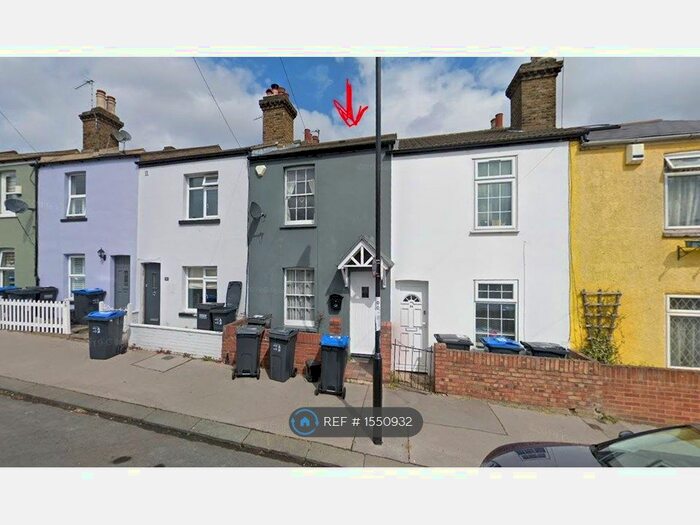 2 Bedroom Terraced House To Rent In Love Lane, London, SE25