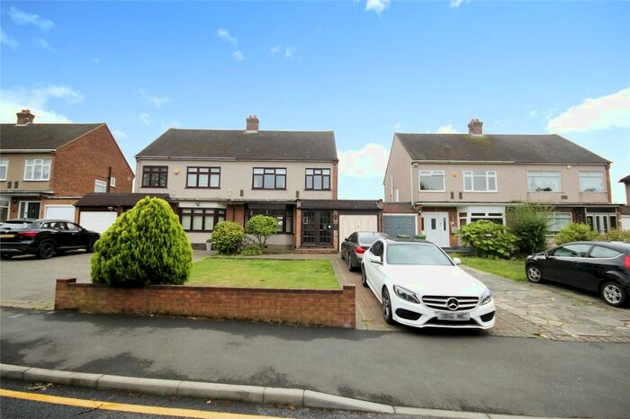 3 Bedroom Semi-Detached House To Rent In Sackville Crescent, Romford, RM3