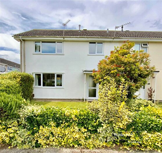 4 Bedroom End Of Terrace House For Sale In Campion Grove, Mudeford, Christchurch, BH23