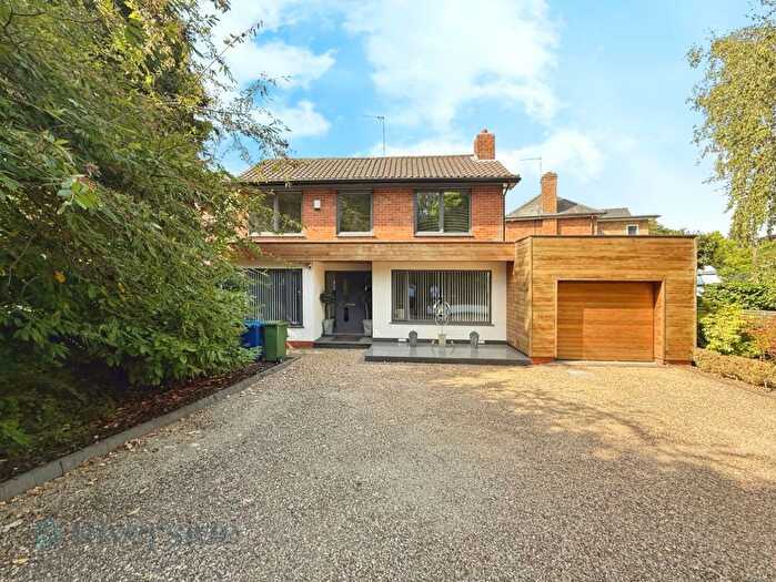 4 Bedroom Detached House For Sale In Beverley Road, Kirk Ella, HU10