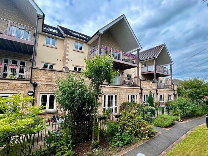 2 Bedroom Property To Rent In Malmesbury Road, Chippenham, SN15