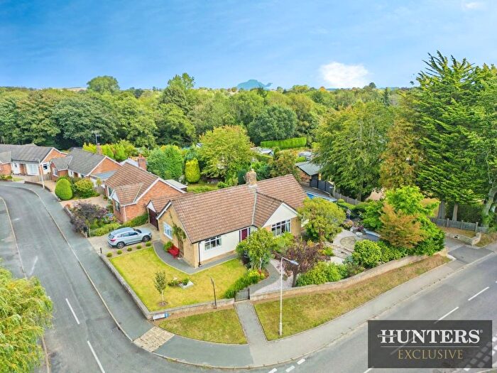 3 Bedroom Detached Bungalow For Sale In Hay Brow Close, Scalby, Scarborough, YO13