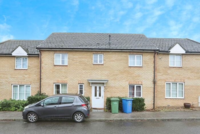 4 Bedroom Terraced House For Sale In Reams Way, Kemsley, Sittingbourne, Kent, ME10