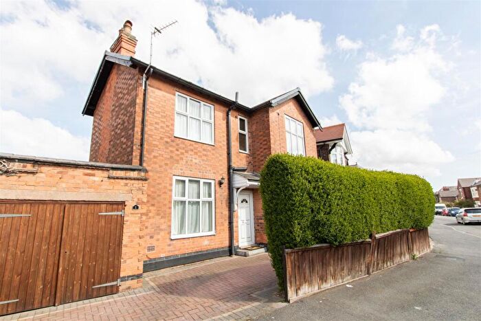 3 Bedroom Detached House To Rent In Morley Road, Mapperley, Nottingham, NG3