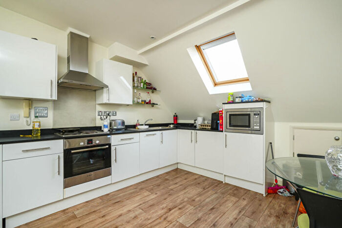 1 Bedroom Apartment To Rent In Central East Oxford, Oxford, OX4