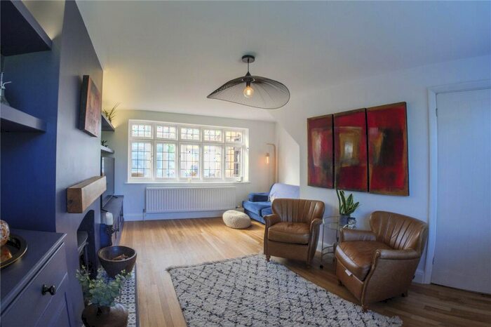 4 Bedroom Detached House For Sale In Main Road, Birdham, Chichester, West Sussex, PO20