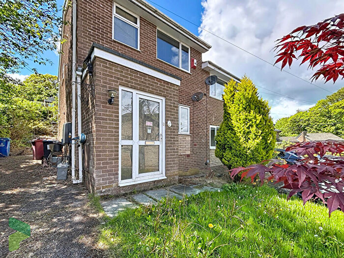 3 Bedroom Semi-Detached House For Sale In Epworth Street, Darwen, BB3