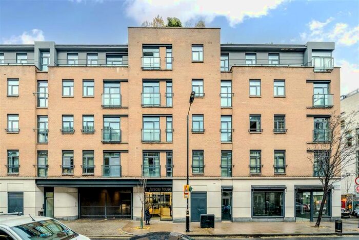 2 Bedroom Flat To Rent In Blandford Street, London, W1U