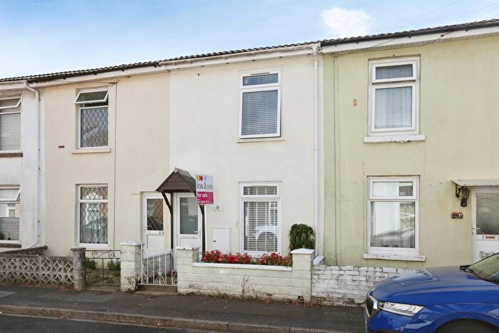 3 Bedroom Terraced House For Sale In Russell Street, Gosport, PO12