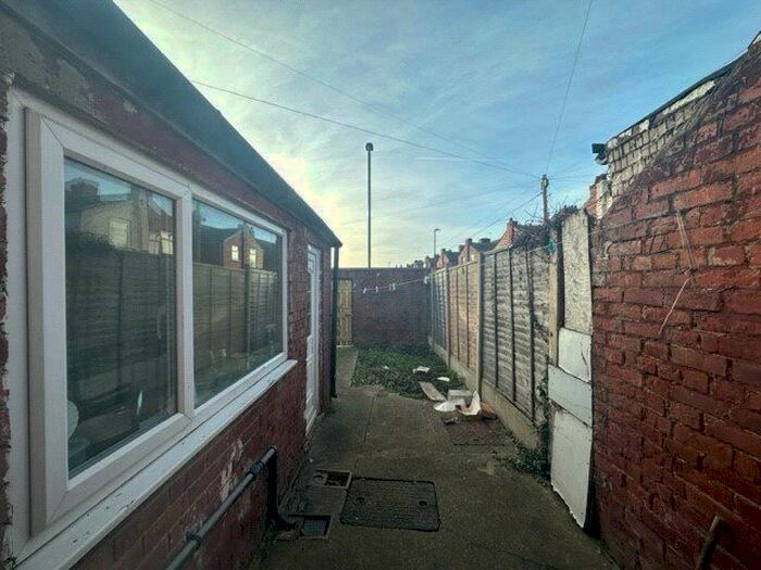 3 Bedroom Terraced House For Sale In King Street, Middlesbrough, Cleveland, TS6