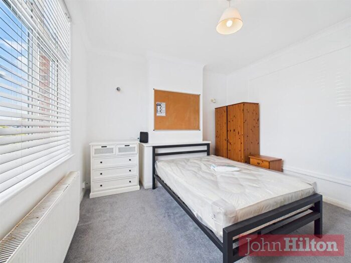 4 Bedroom Terraced House To Rent In Mafeking Road, Brighton, East Sussex, BN2