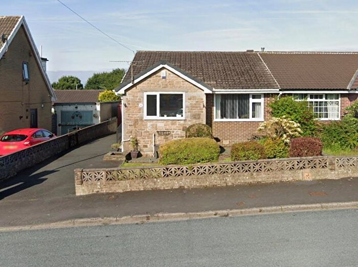 2 Bedroom Semi-Detached Bungalow For Sale In Coniston Avenue, Queensbury, Bradford, BD13