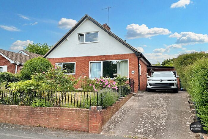 3 Bedroom Detached House For Sale In Sedgefield Road, Tupsley, Hereford, HR1