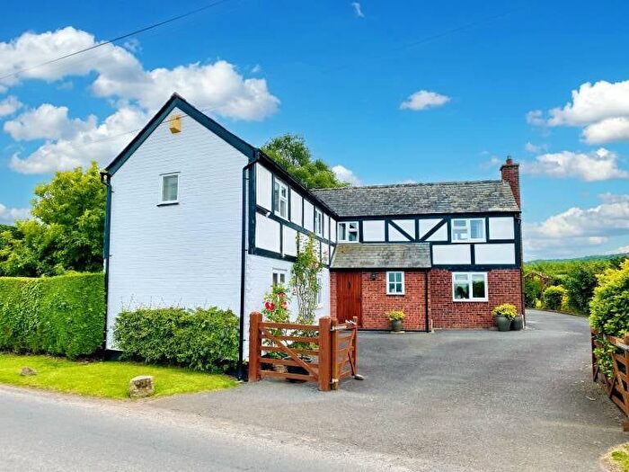 5 Bedroom Cottage For Sale In The Withies, Madley, Hereford, HR2