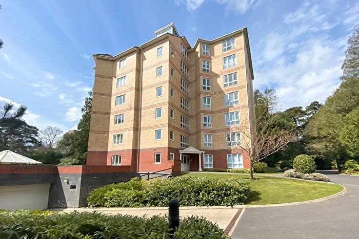 2 Bedroom Flat To Rent In Headinglea, The Avenue, Branksome Park, BH13