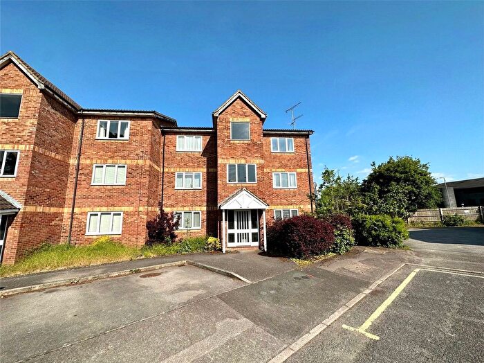 1 Bedroom Flat For Sale In Simmonds Close, Bracknell, Berkshire, RG42