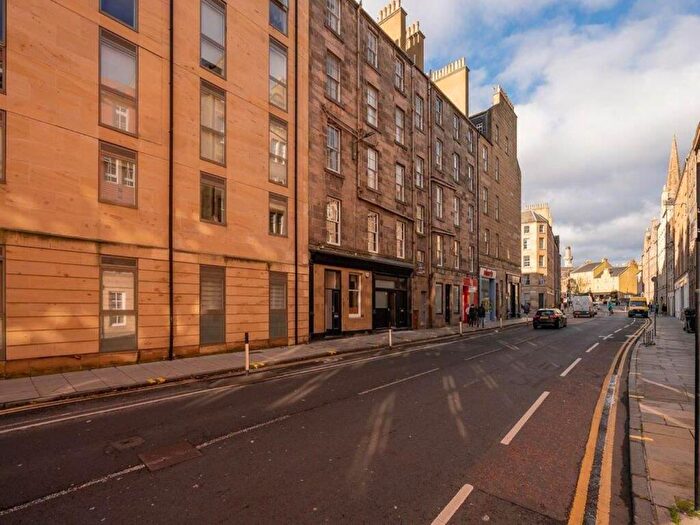 1 Bedroom Flat To Rent In Buccleuch Street, Newington, Edinburgh, EH8