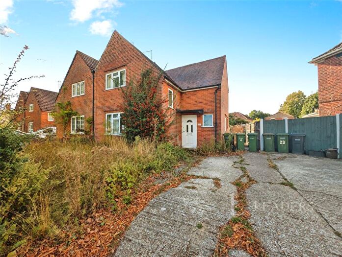 3 Bedroom Semi-Detached House For Sale In St. Lawrence Road, Eastleigh, Hampshire, SO50