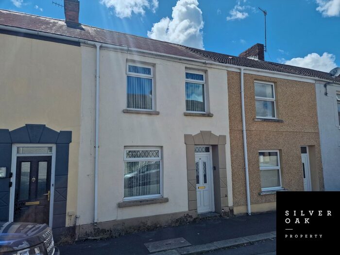 3 Bedroom Terraced House To Rent In Dillwyn Street, Llanelli, Carmarthenshire, SA15